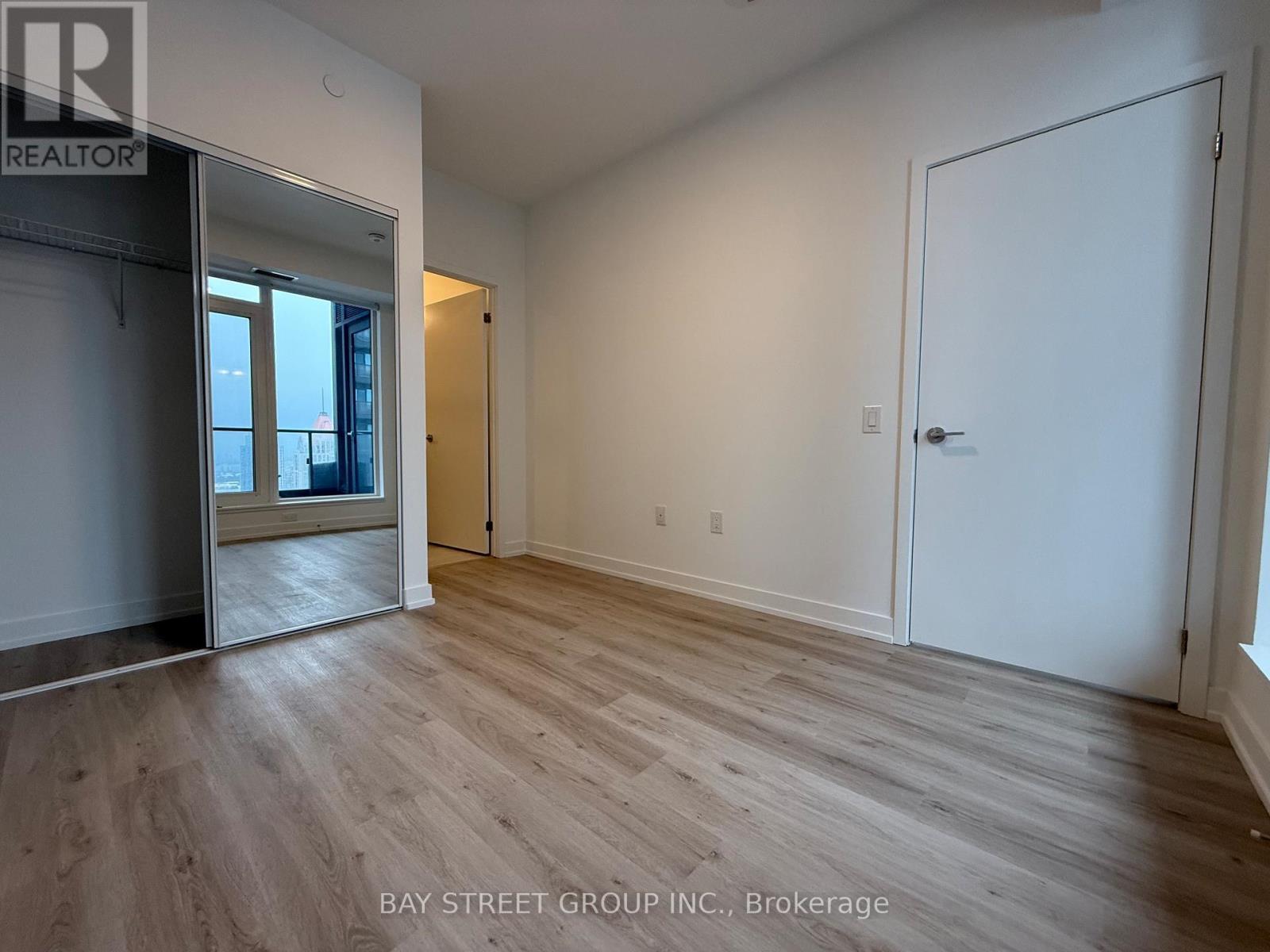 2705 - 395 Square One Drive, Mississauga, ON - Indoor Photo Showing Other Room