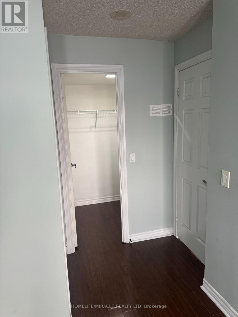 1624 - 700 Humberwood Boulevard, Toronto, ON - Indoor Photo Showing Other Room