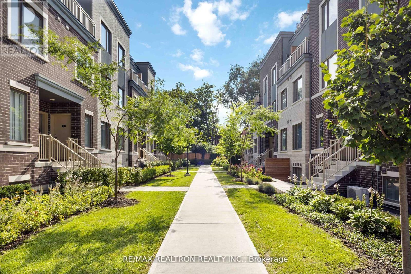 89 - 20 William Jackson Way, Toronto, ON - Outdoor