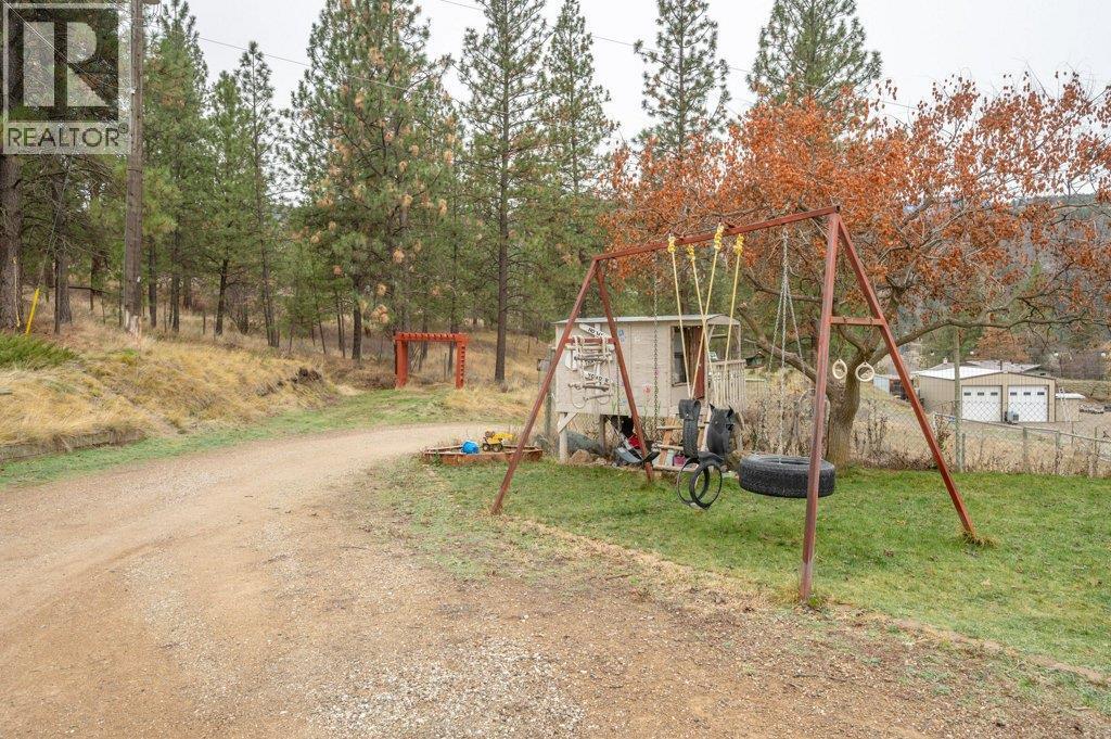 459 Johnson Crescent, Oliver, BC - Outdoor