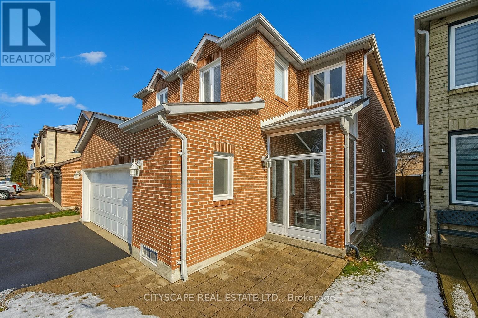 67 Brickstone Circle, Vaughan, ON - Outdoor With Exterior