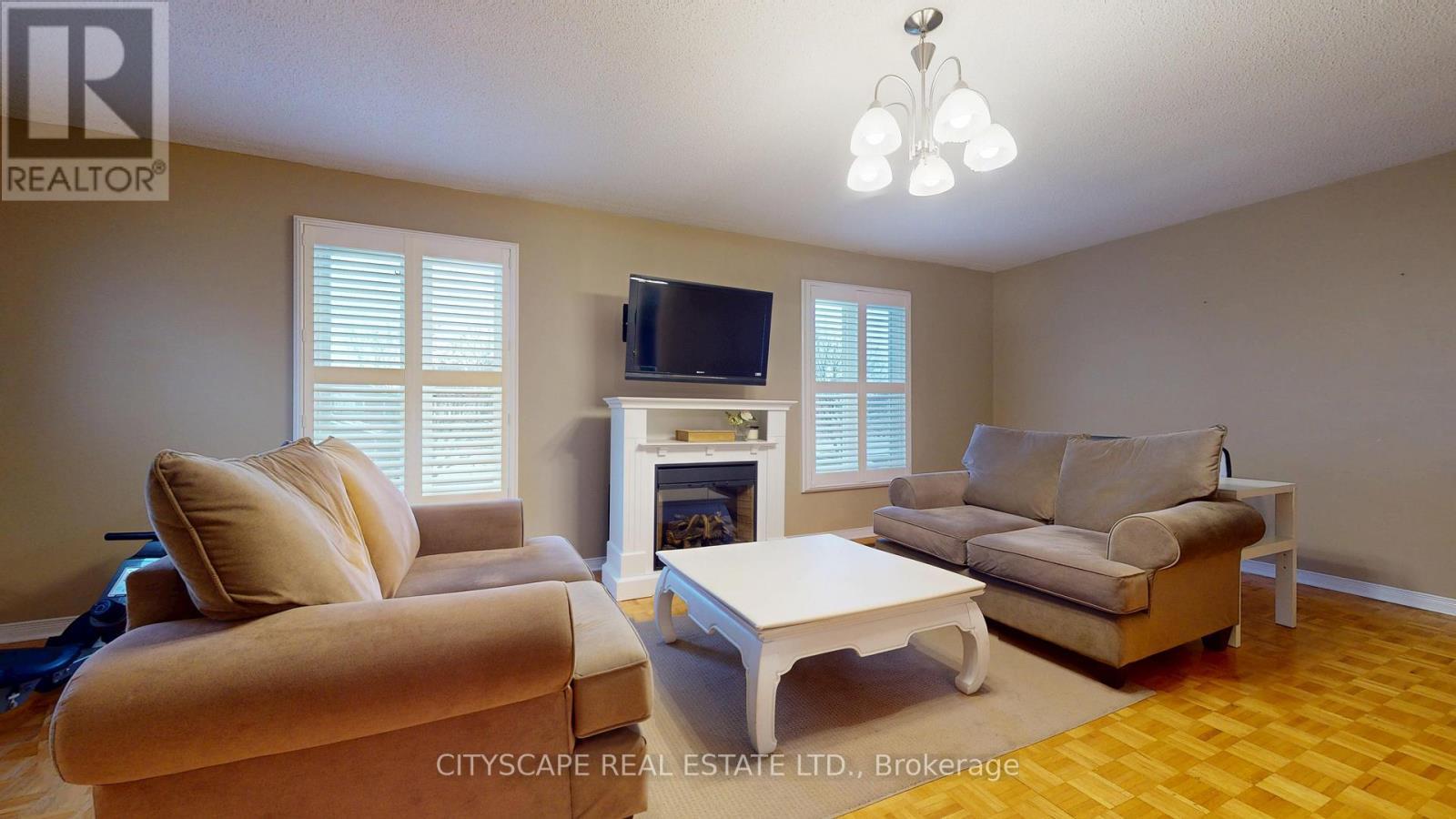 67 Brickstone Circle, Vaughan, ON - Indoor Photo Showing Living Room With Fireplace