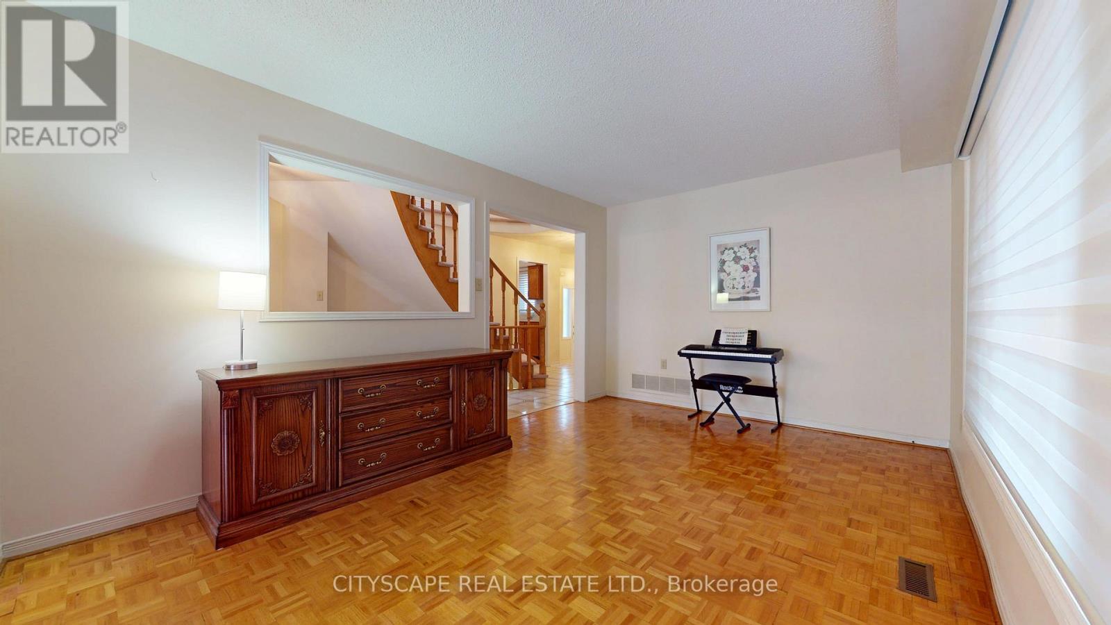 67 Brickstone Circle, Vaughan, ON - Indoor Photo Showing Other Room