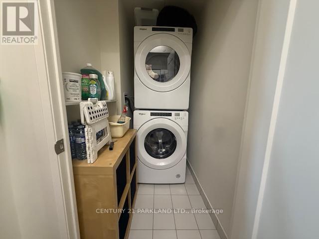 1208 - 8960 Jane Street, Vaughan, ON - Indoor Photo Showing Laundry Room