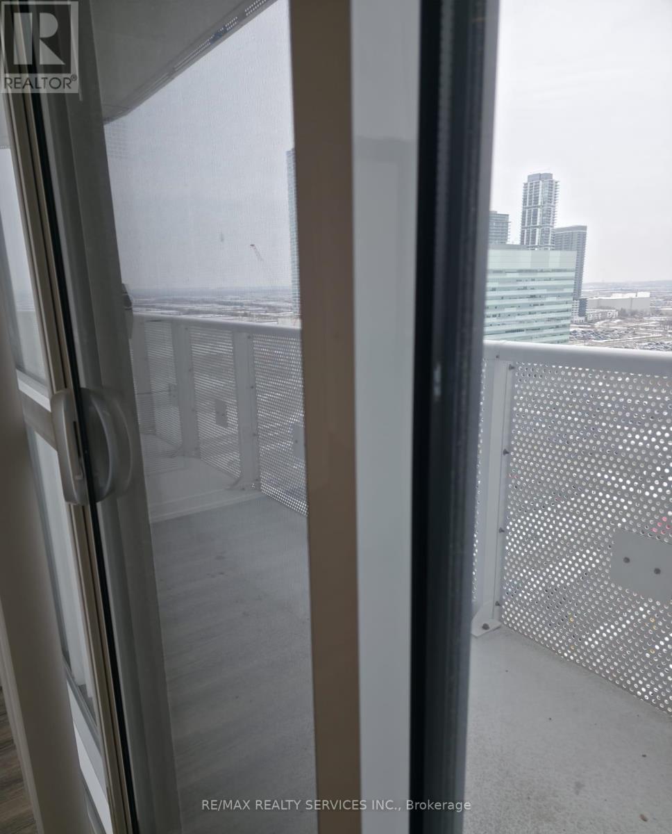 2006 - 8 Interchange Way W, Vaughan, ON -