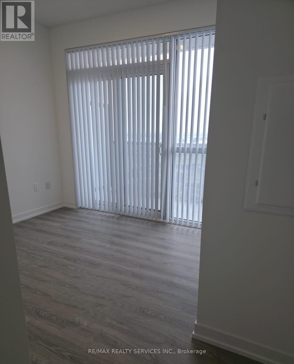 2006 - 8 Interchange Way W, Vaughan, ON - Indoor Photo Showing Other Room