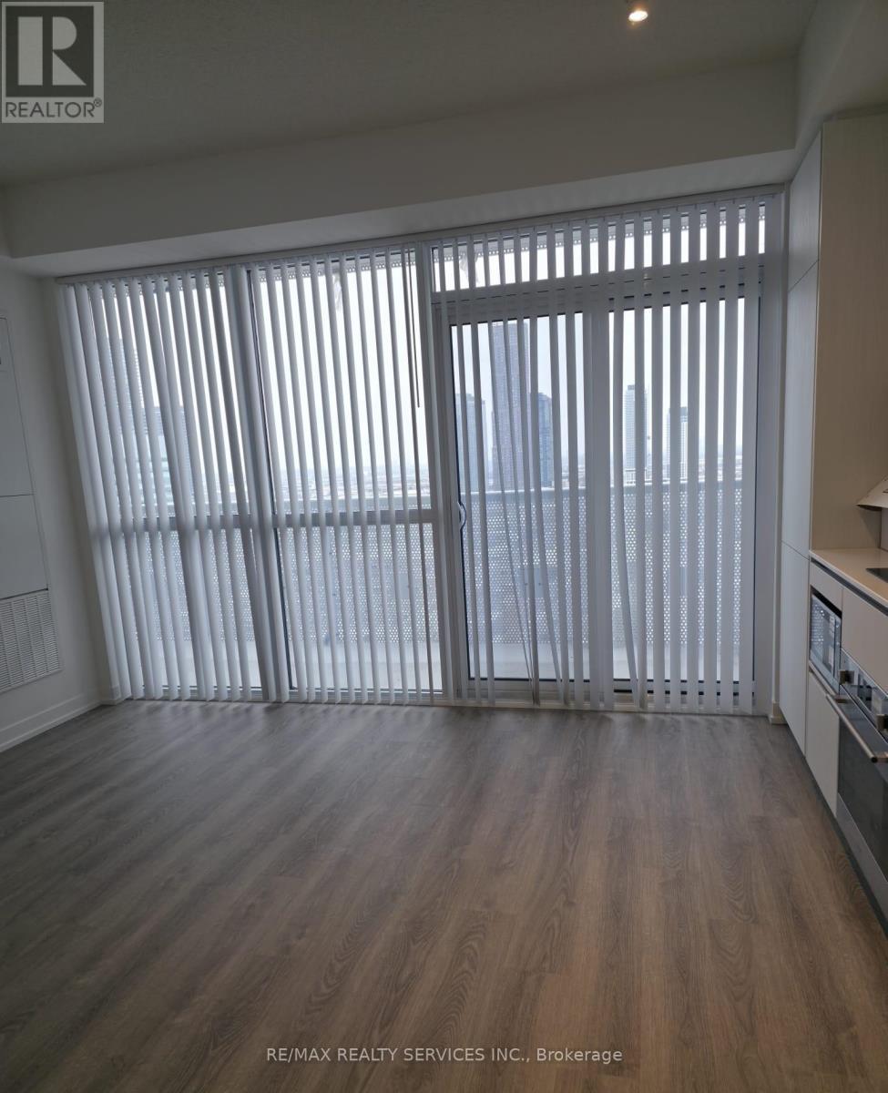 2006 - 8 Interchange Way W, Vaughan, ON - Indoor Photo Showing Other Room