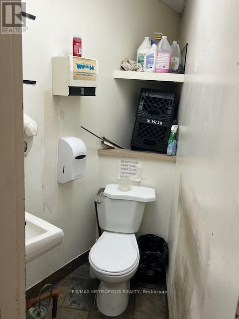 Main Fl - 1 Dunlop Street E, Barrie, ON