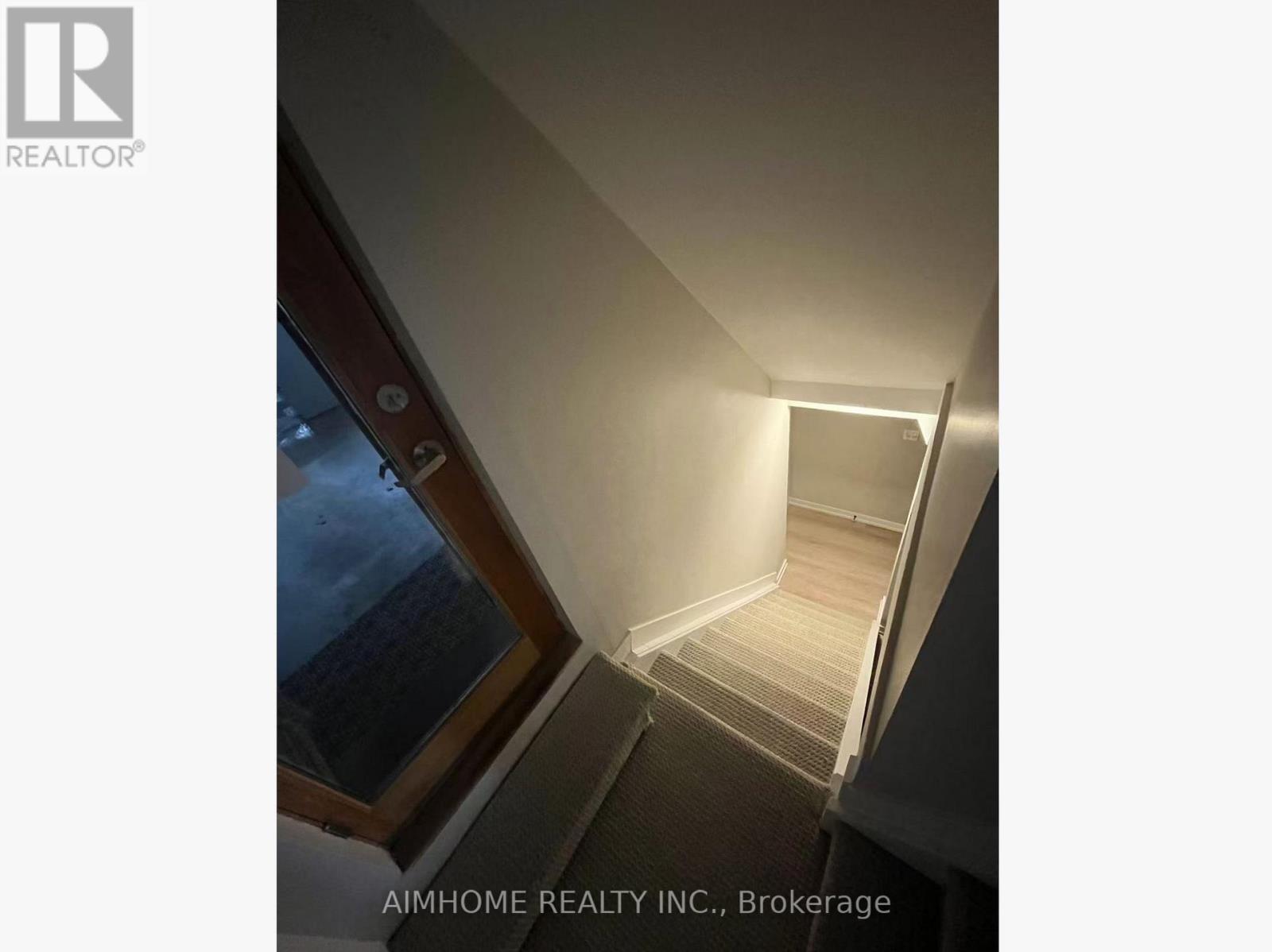 Bsmt - 401 Kittridge Road, Oakville, ON - Photo Showing Other Room