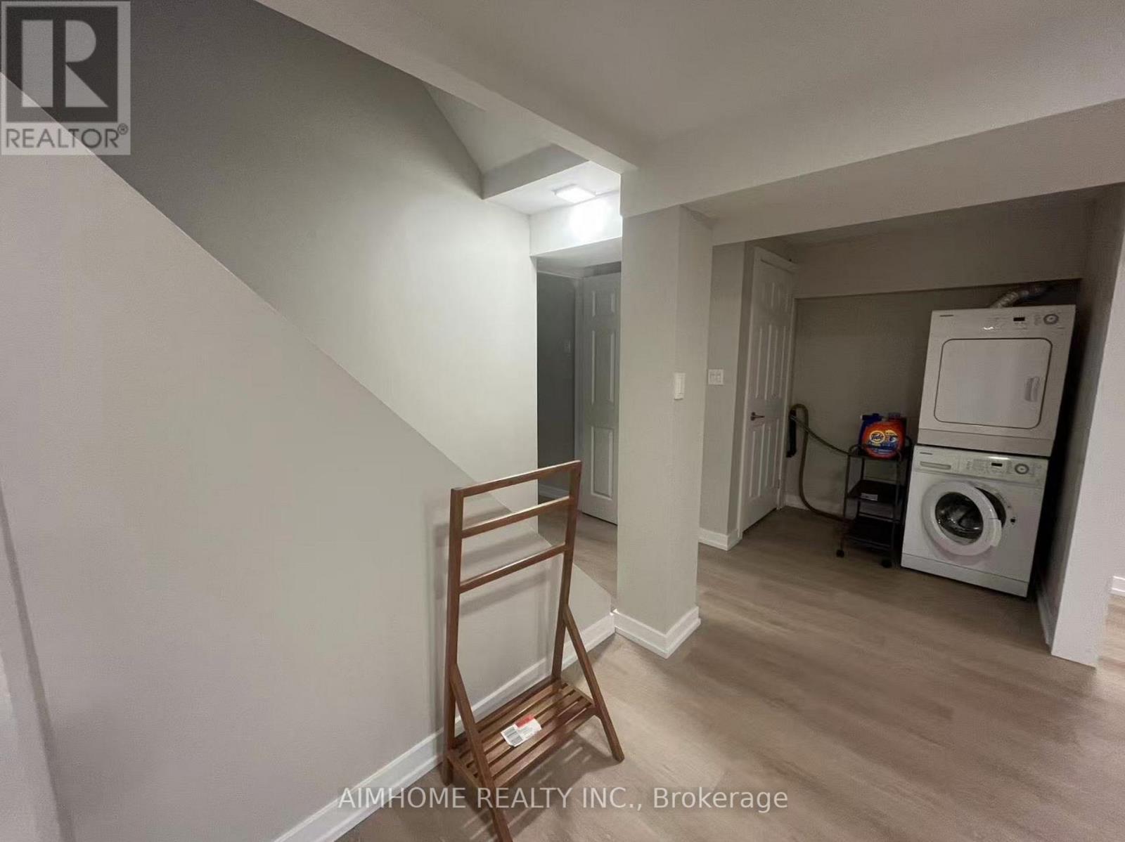 Bsmt - 401 Kittridge Road, Oakville, ON - Indoor