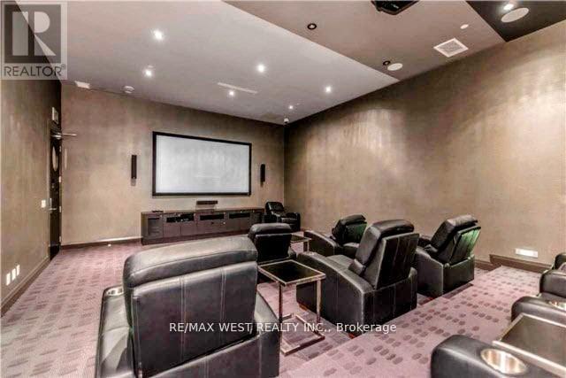 407 - 80 Marine Parade Drive, Toronto, ON - Indoor