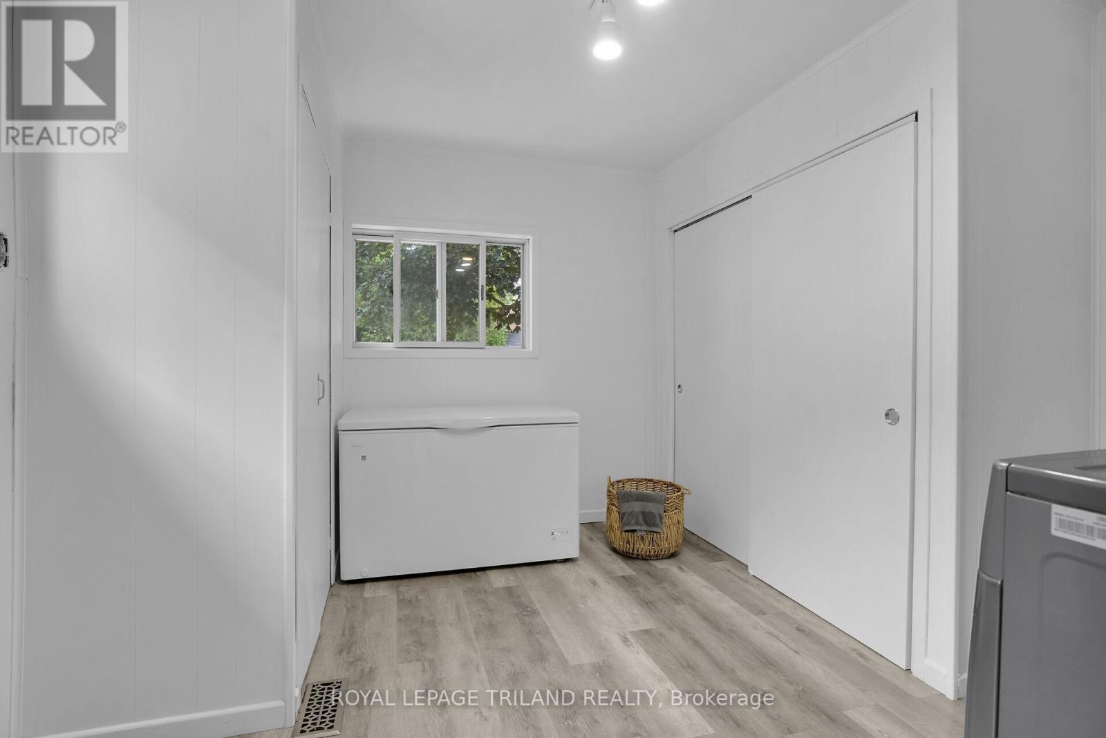 209 Water Street, Lucan Biddulph (Lucan), ON - Indoor Photo Showing Other Room