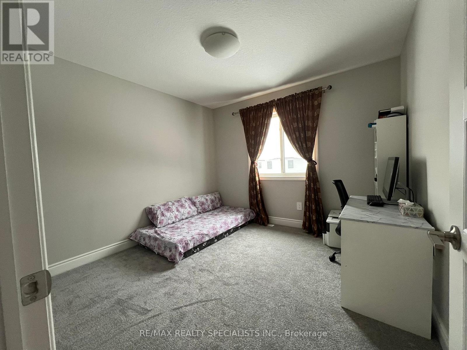 3879 Auckland Avenue, London South, ON - Indoor