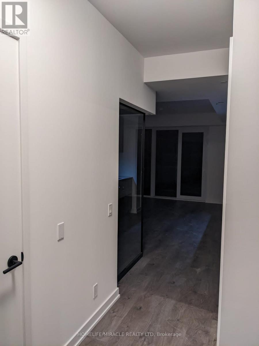 1306 - 108 Peter Street, Toronto, ON - Indoor Photo Showing Other Room