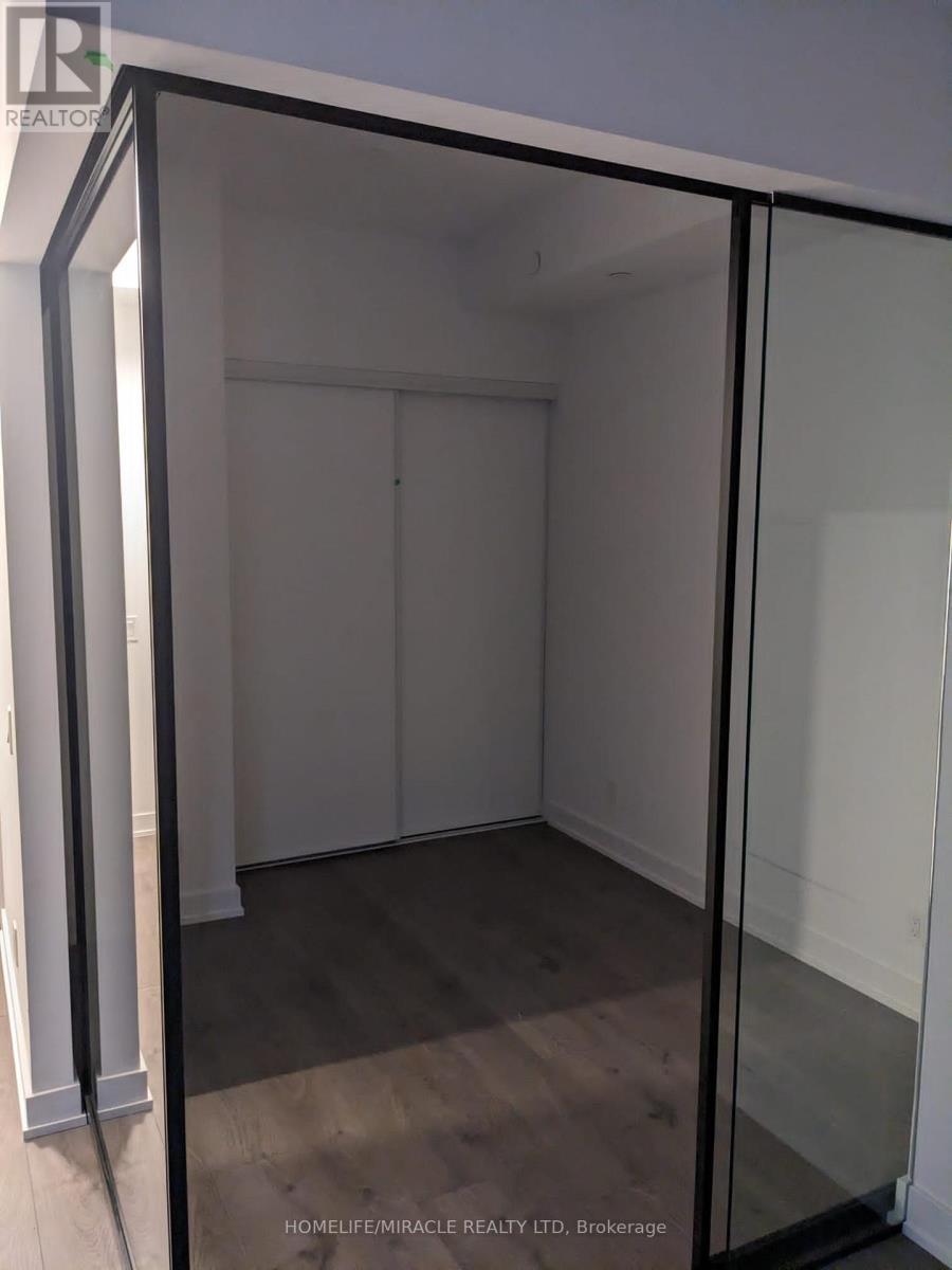 1306 - 108 Peter Street, Toronto, ON - Indoor Photo Showing Other Room