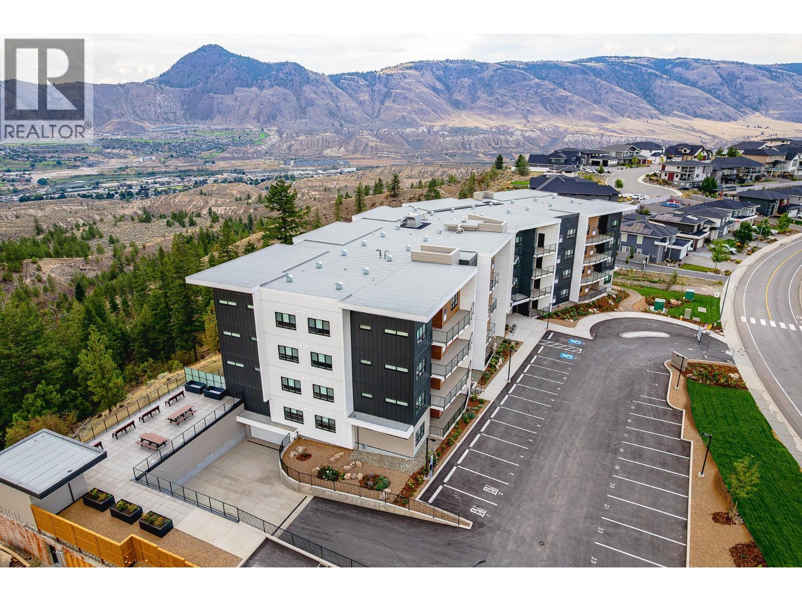 1844 Qu'Appelle Boulevard Unit# 101, Kamloops, BC - Outdoor With View