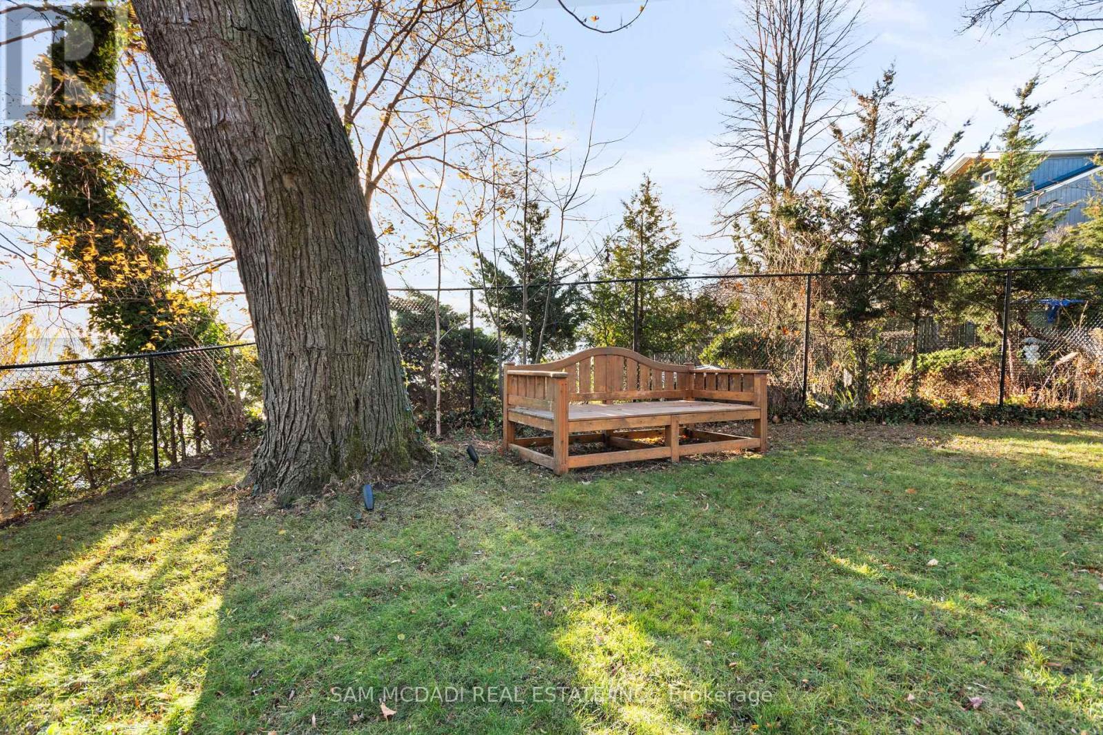 67 Lake Promenade, Toronto, ON - Outdoor