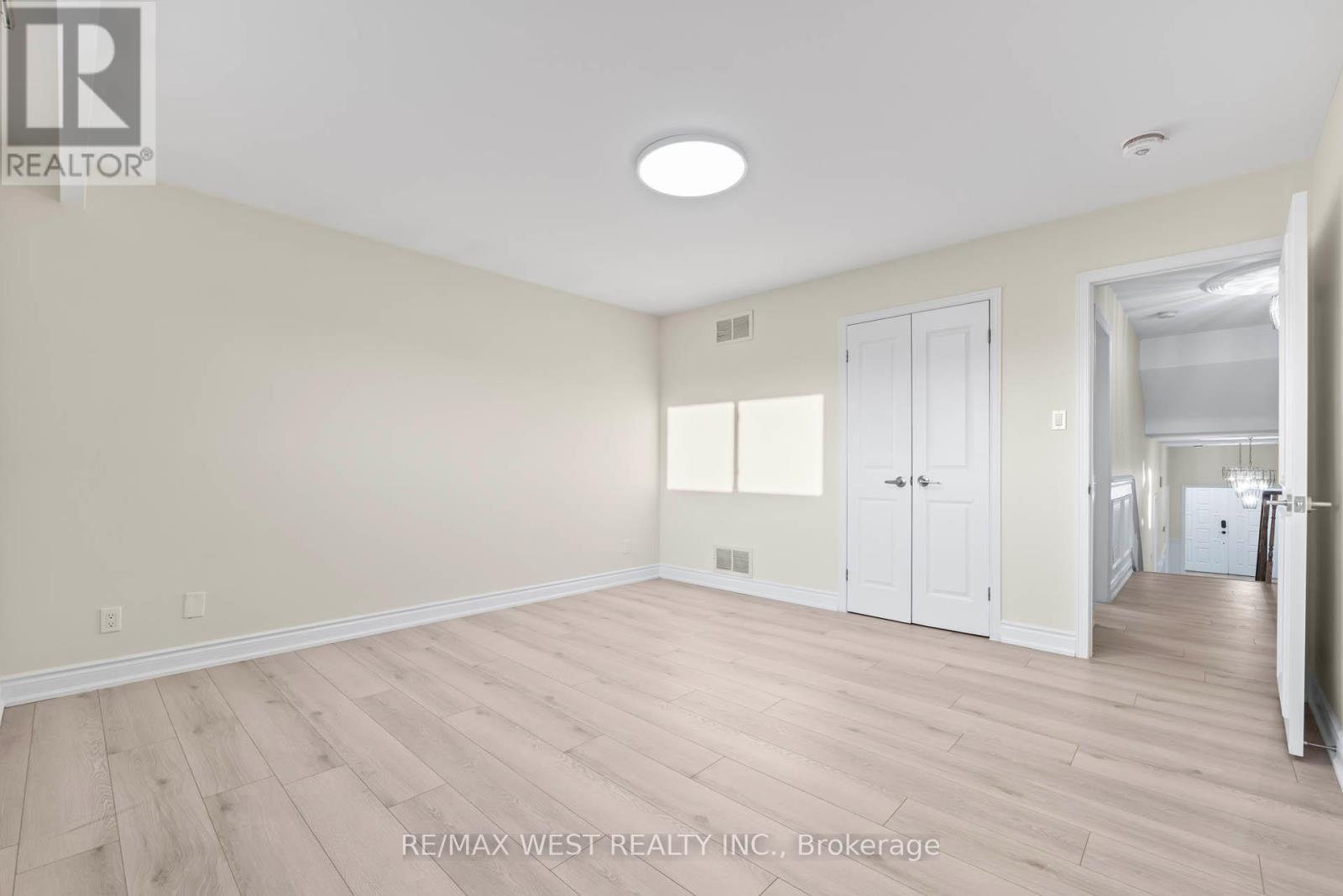 D - 38 Larchmere Avenue, Toronto, ON - Indoor Photo Showing Other Room