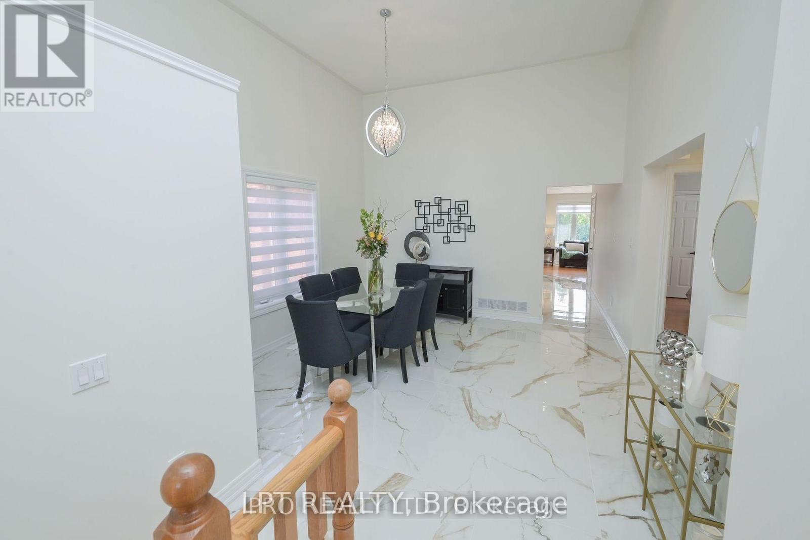 19 Terrastone Court, Caledon, ON - Indoor