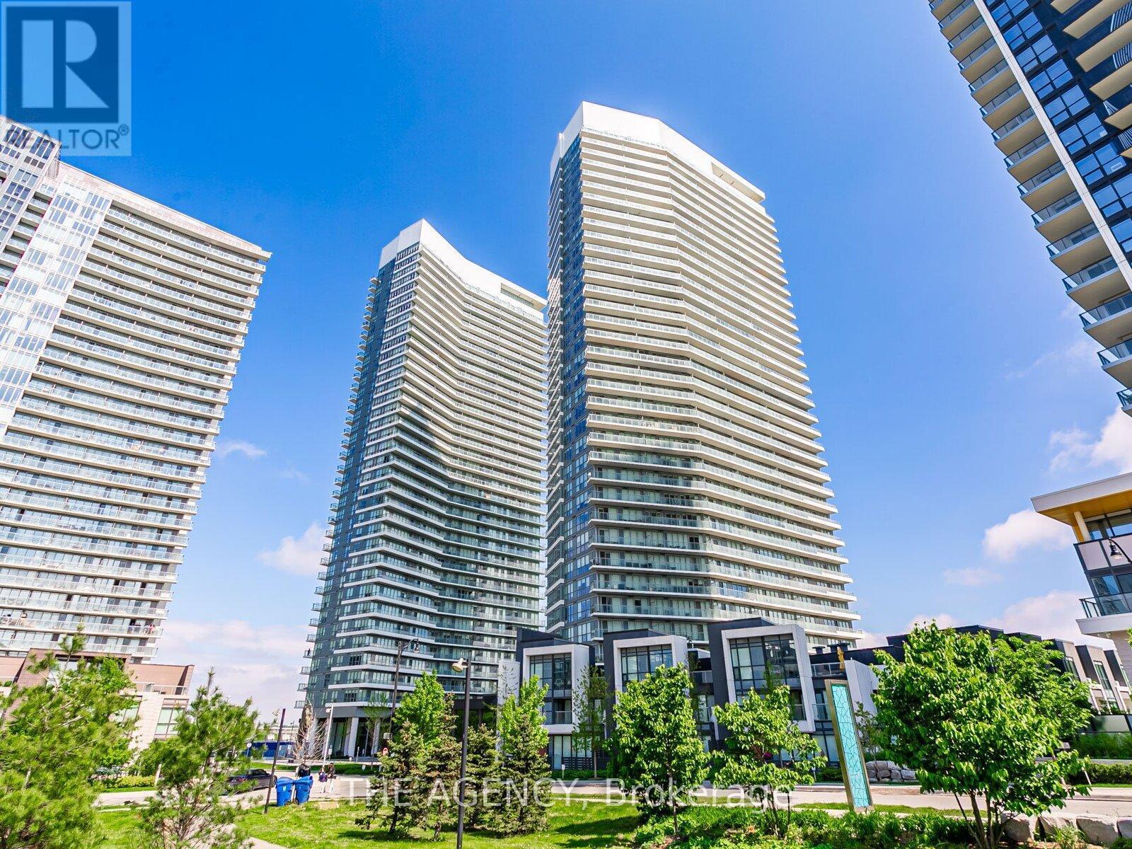 3702 - 117 Mcmahon Drive, Toronto, ON - Outdoor With Facade