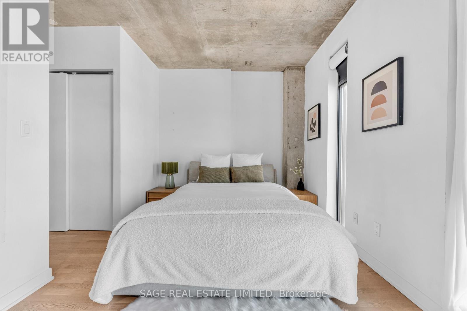 502 - 109 Wolseley Street, Toronto, ON - Indoor Photo Showing Bedroom