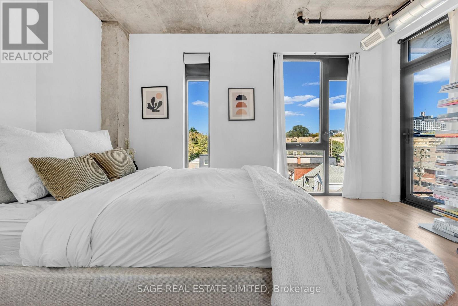 502 - 109 Wolseley Street, Toronto, ON - Indoor Photo Showing Bedroom