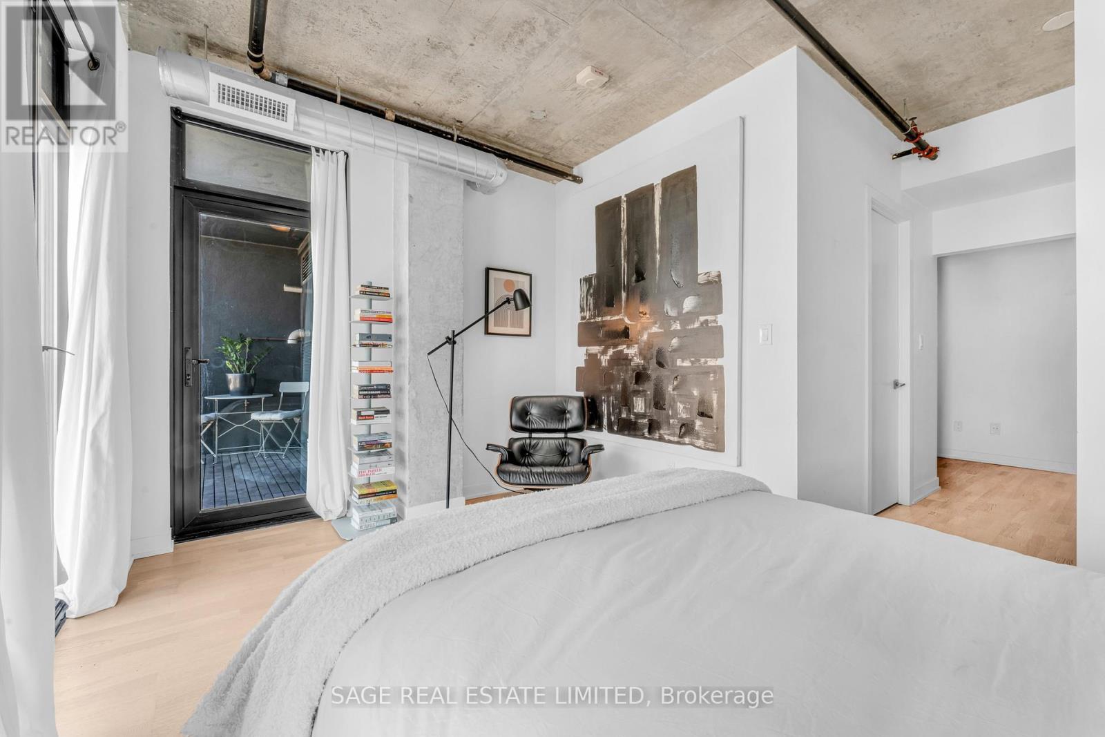 502 - 109 Wolseley Street, Toronto, ON - Indoor Photo Showing Bedroom