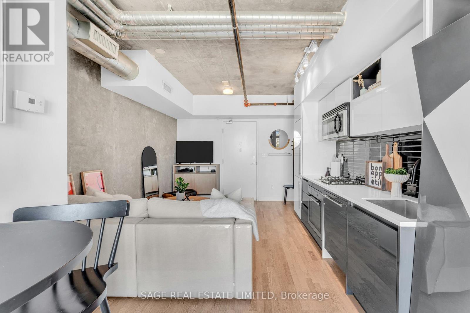 502 - 109 Wolseley Street, Toronto, ON - Indoor Photo Showing Kitchen