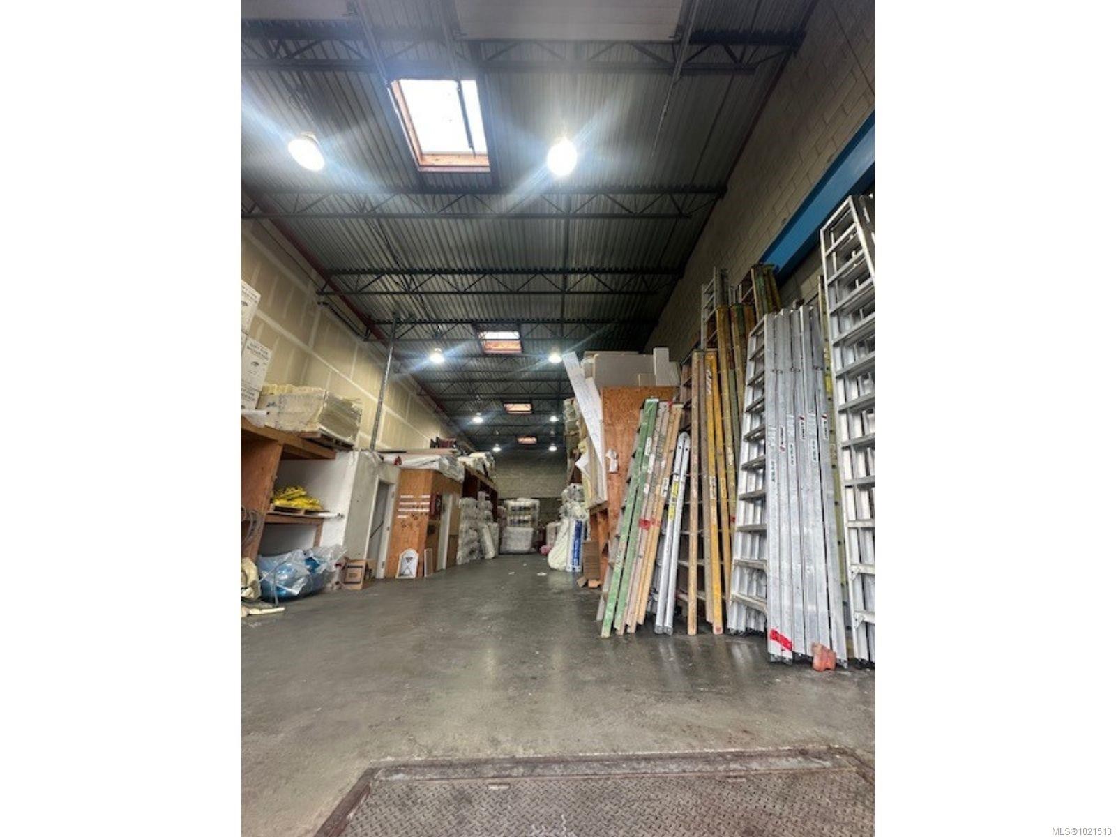 759 Vanalman Ave, Saanich, BC