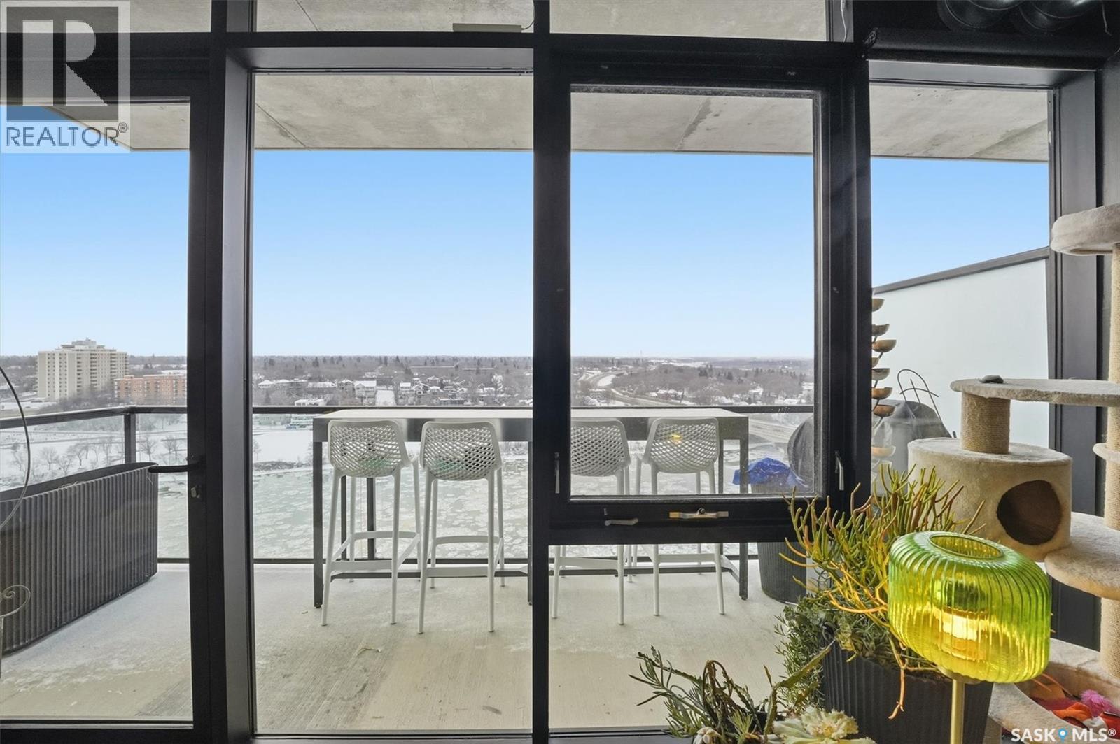 1505 490 2Nd Avenue S, Saskatoon, SK - Indoor Photo Showing Other Room