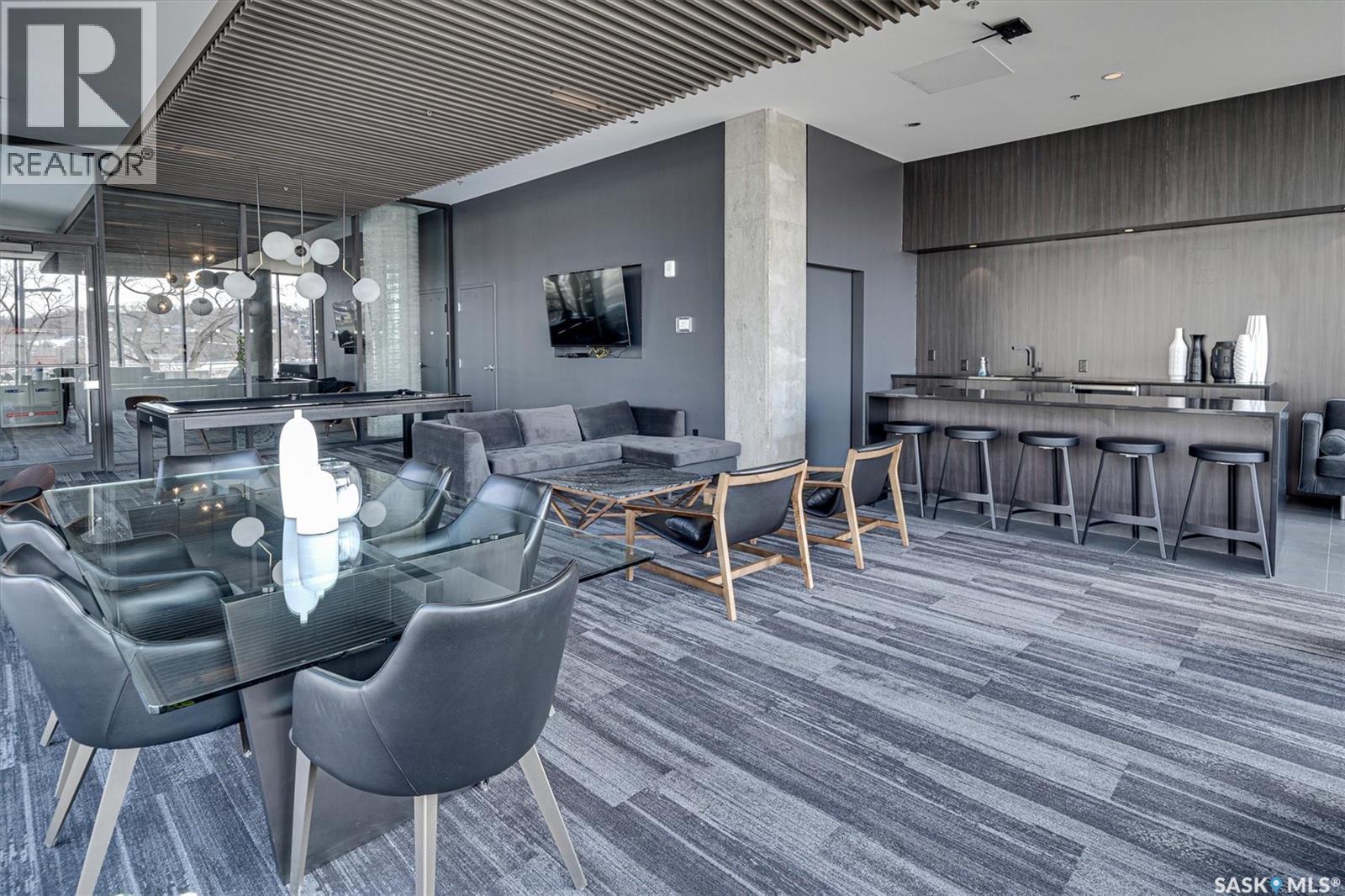 1505 490 2Nd Avenue S, Saskatoon, SK - Outdoor With Exterior