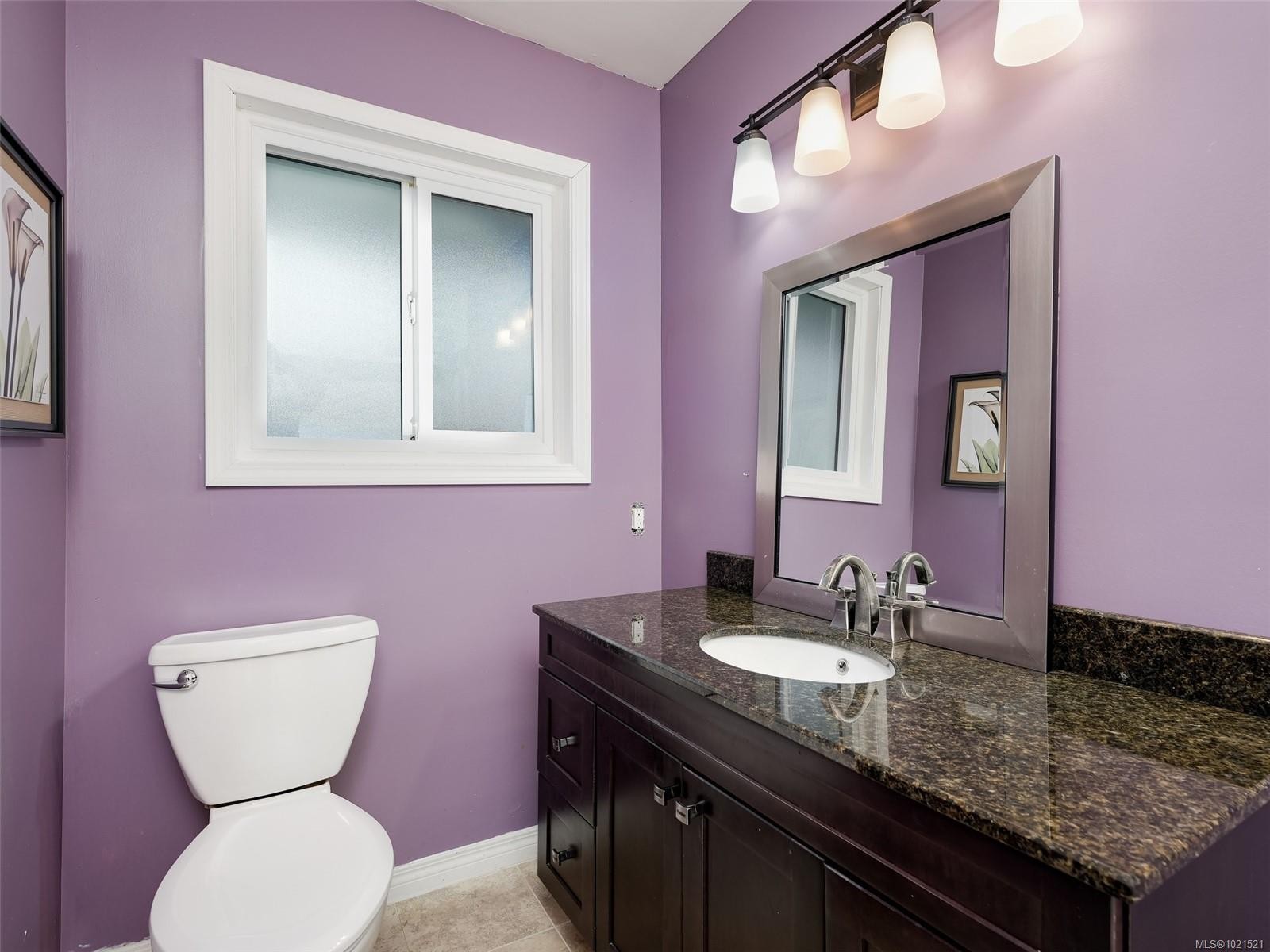 3201 Frechette St, Saanich, BC