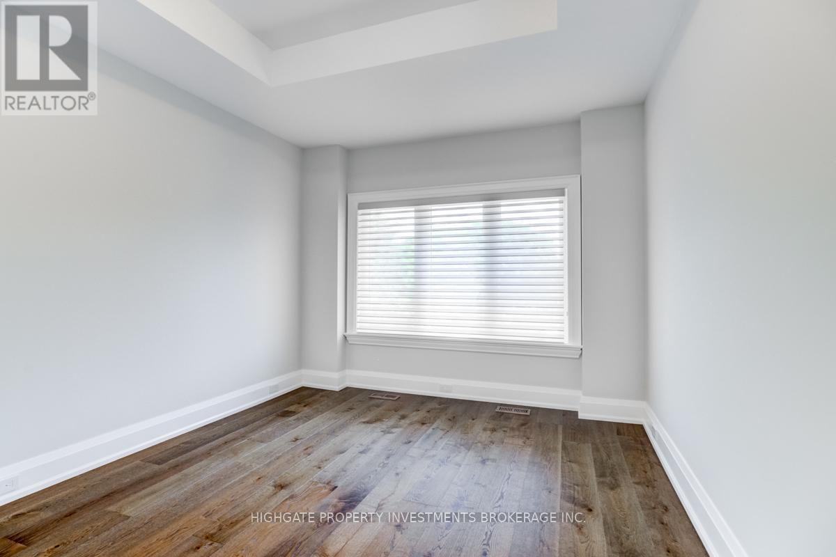 1344 Waverly Avenue, Oakville, ON - Indoor Photo Showing Other Room