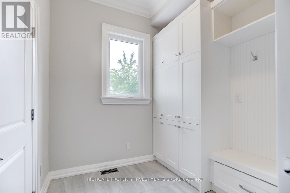 1344 Waverly Avenue, Oakville, ON - Indoor Photo Showing Other Room