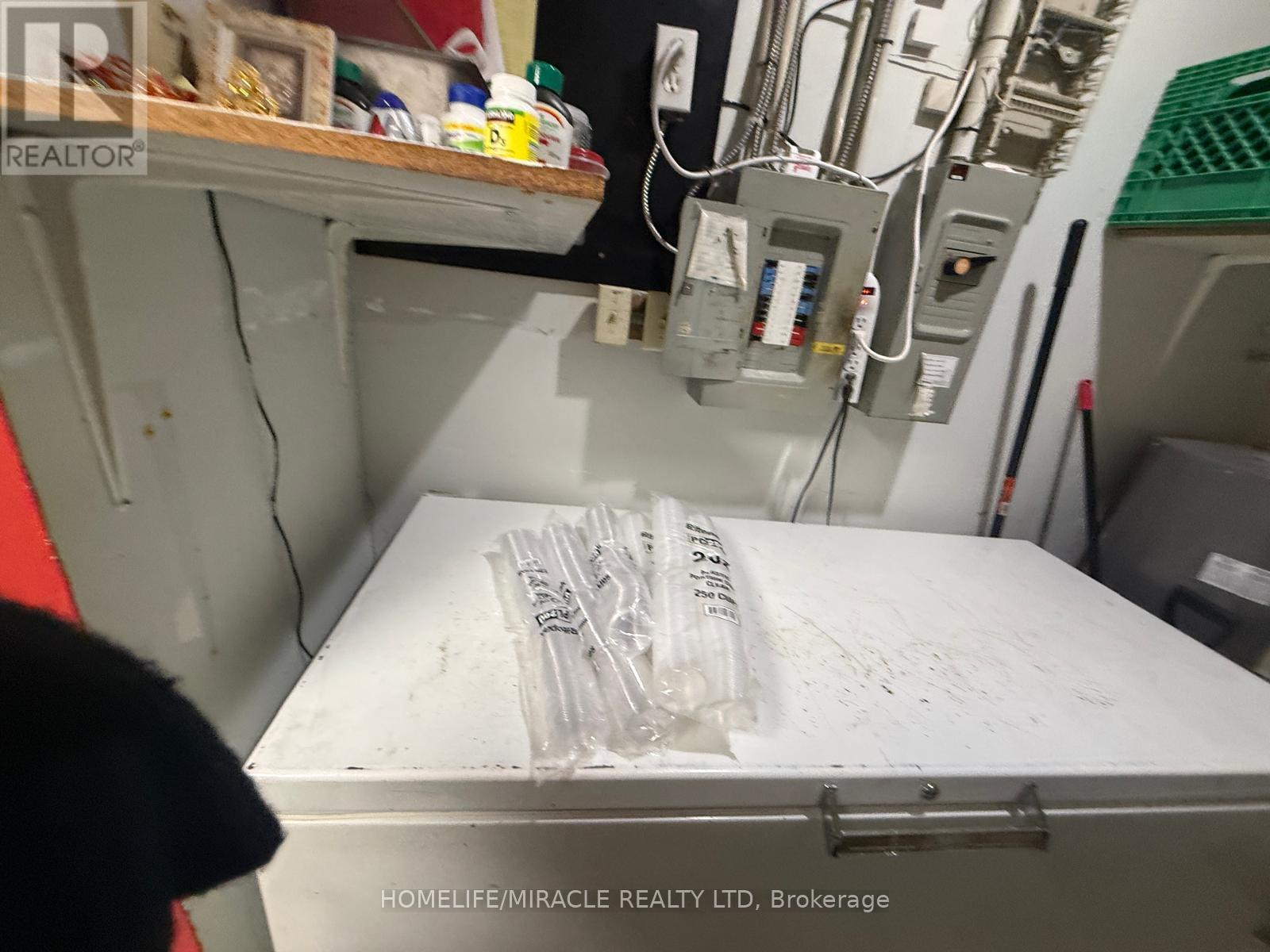 2 - 170 Brantwood Park Road, Brantford, ON