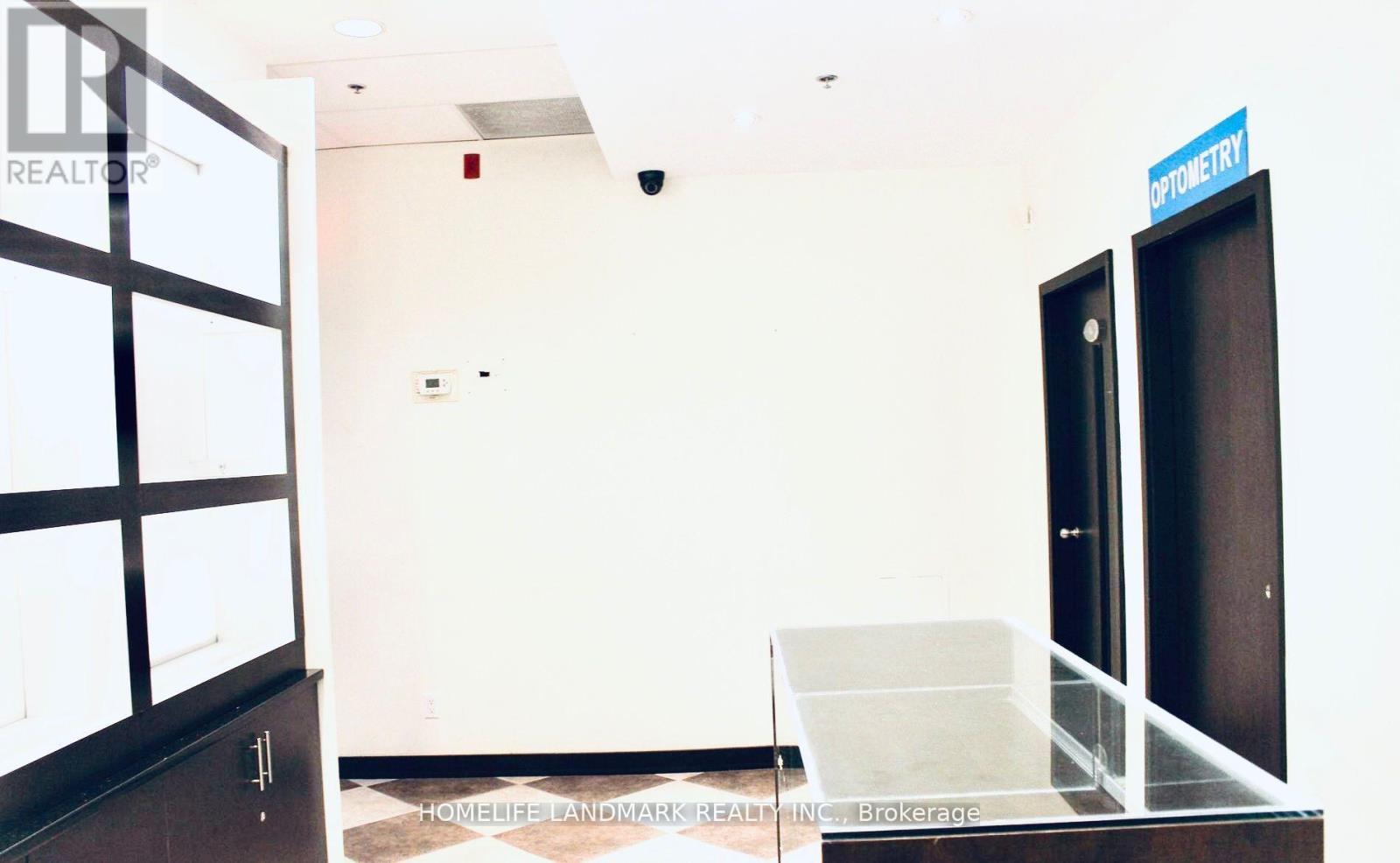 14 - 9425 Leslie Street, Richmond Hill, ON