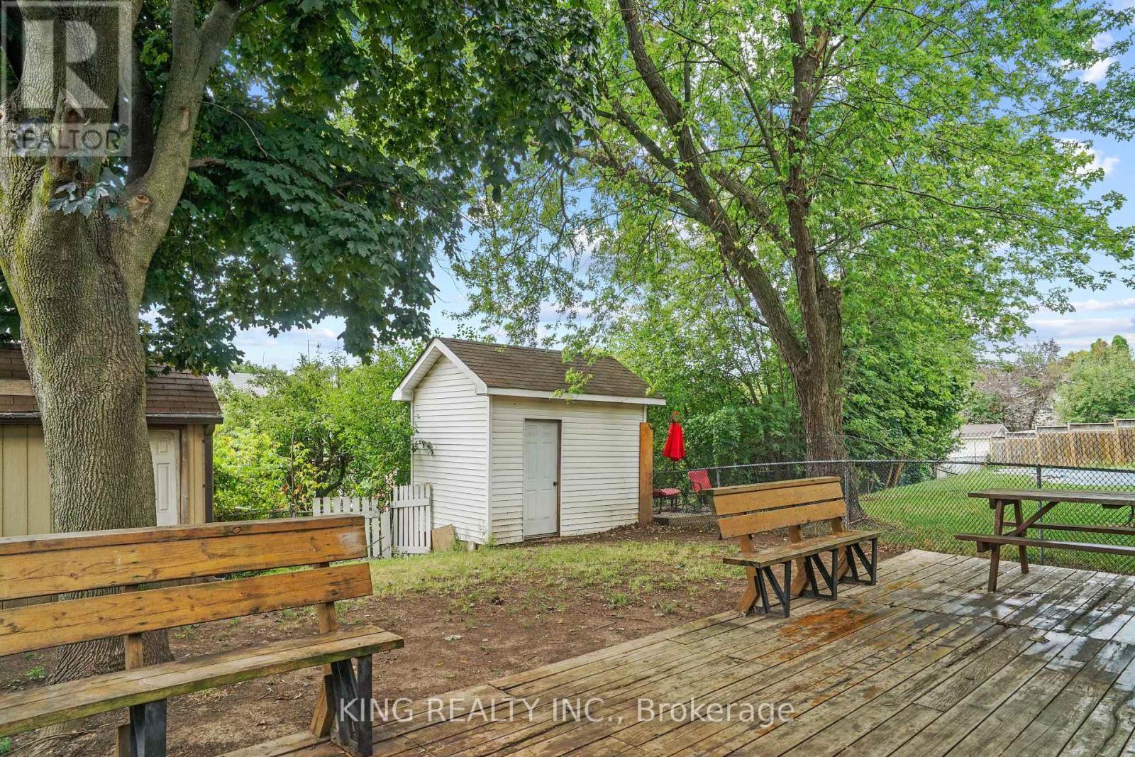 16 Wimbledon Court, Brampton, ON - Outdoor With Deck Patio Veranda