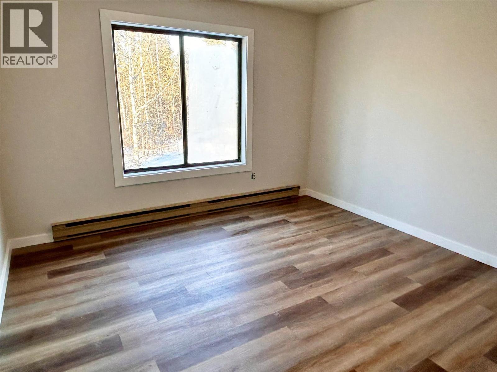 185 Chamberlain Crescent Unit# 313, Tumbler Ridge, BC - Indoor Photo Showing Other Room