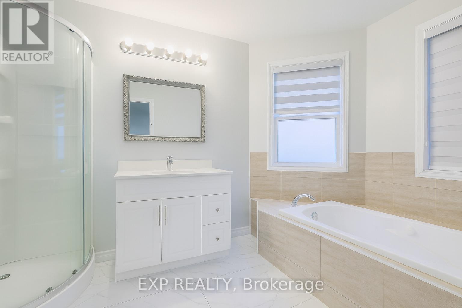 Upper - 235 Pineland Court, Waterloo, ON - Indoor Photo Showing Other Room