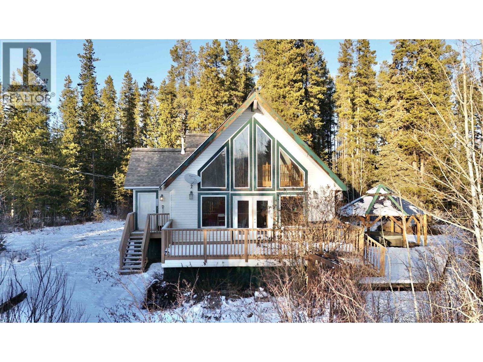 4787 Rodney Road, Smithers, BC - Outdoor
