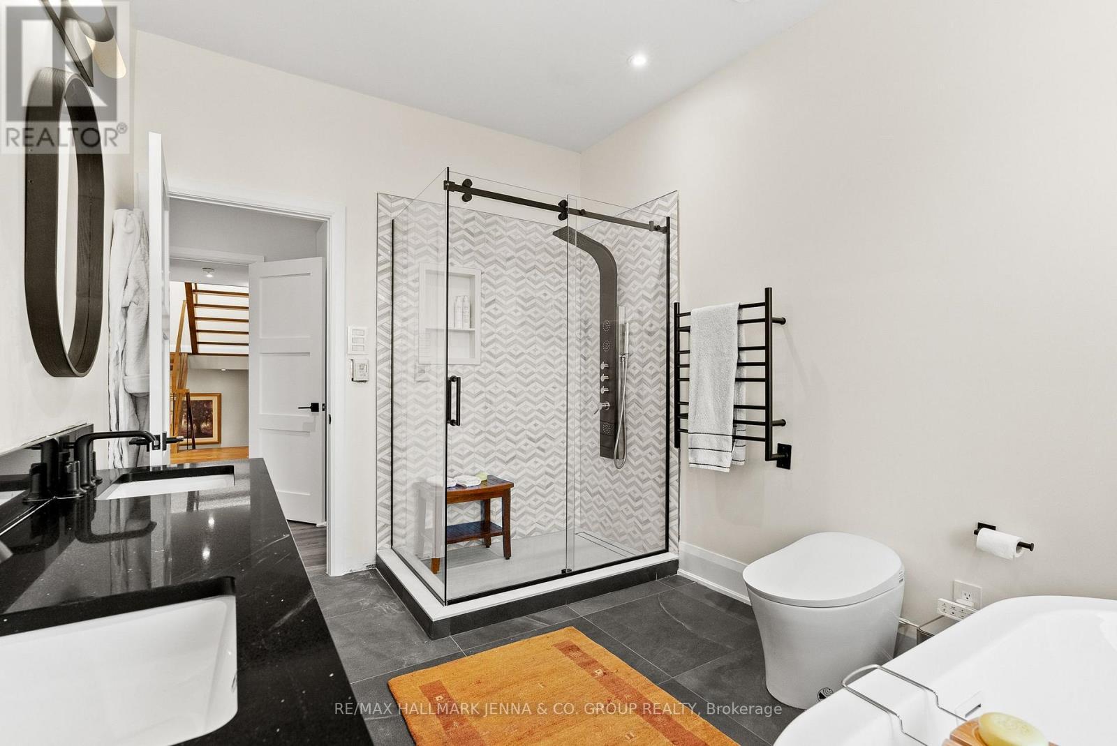 309 Fairmont Avenue, Ottawa, ON - Indoor Photo Showing Bathroom