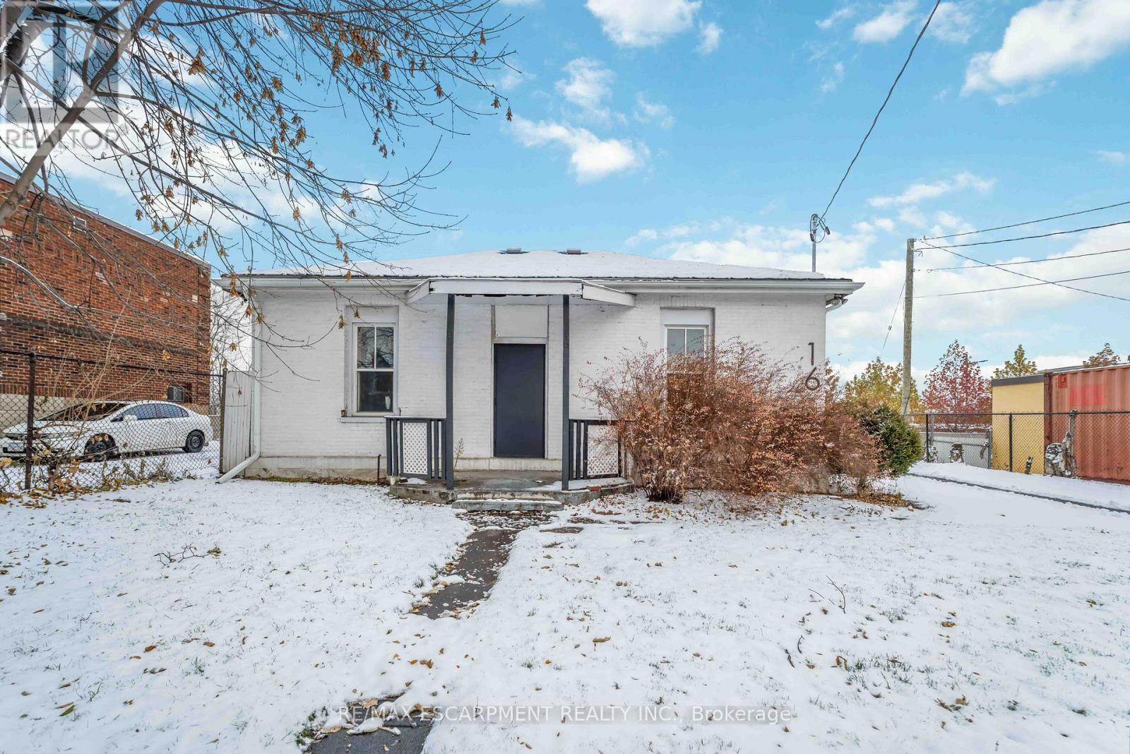 16 Murray Street W, Hamilton, ON - Outdoor