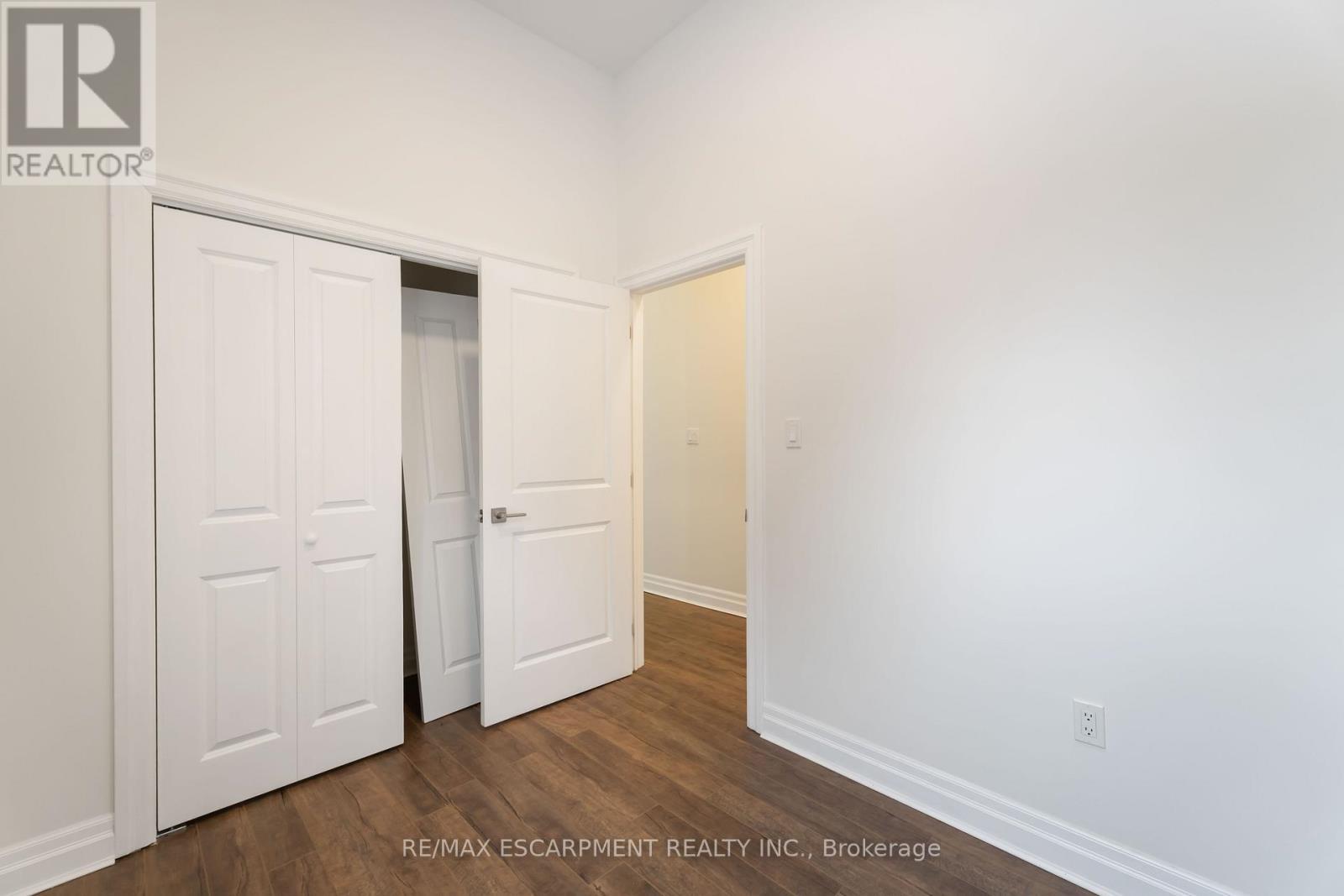 16 Murray Street W, Hamilton, ON - Indoor Photo Showing Other Room