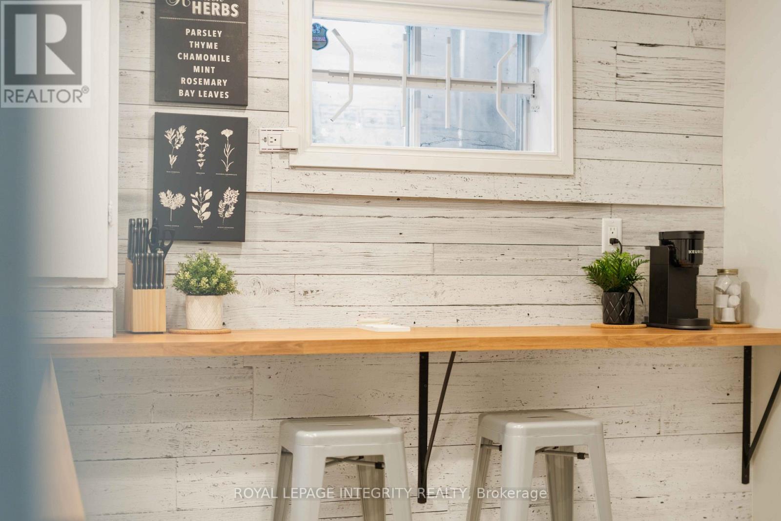 707 Morin Street, Ottawa, ON - Indoor Photo Showing Other Room