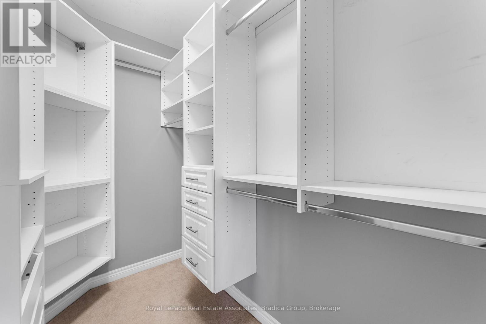 17 Trailwood Drive, Welland, ON - Indoor With Storage