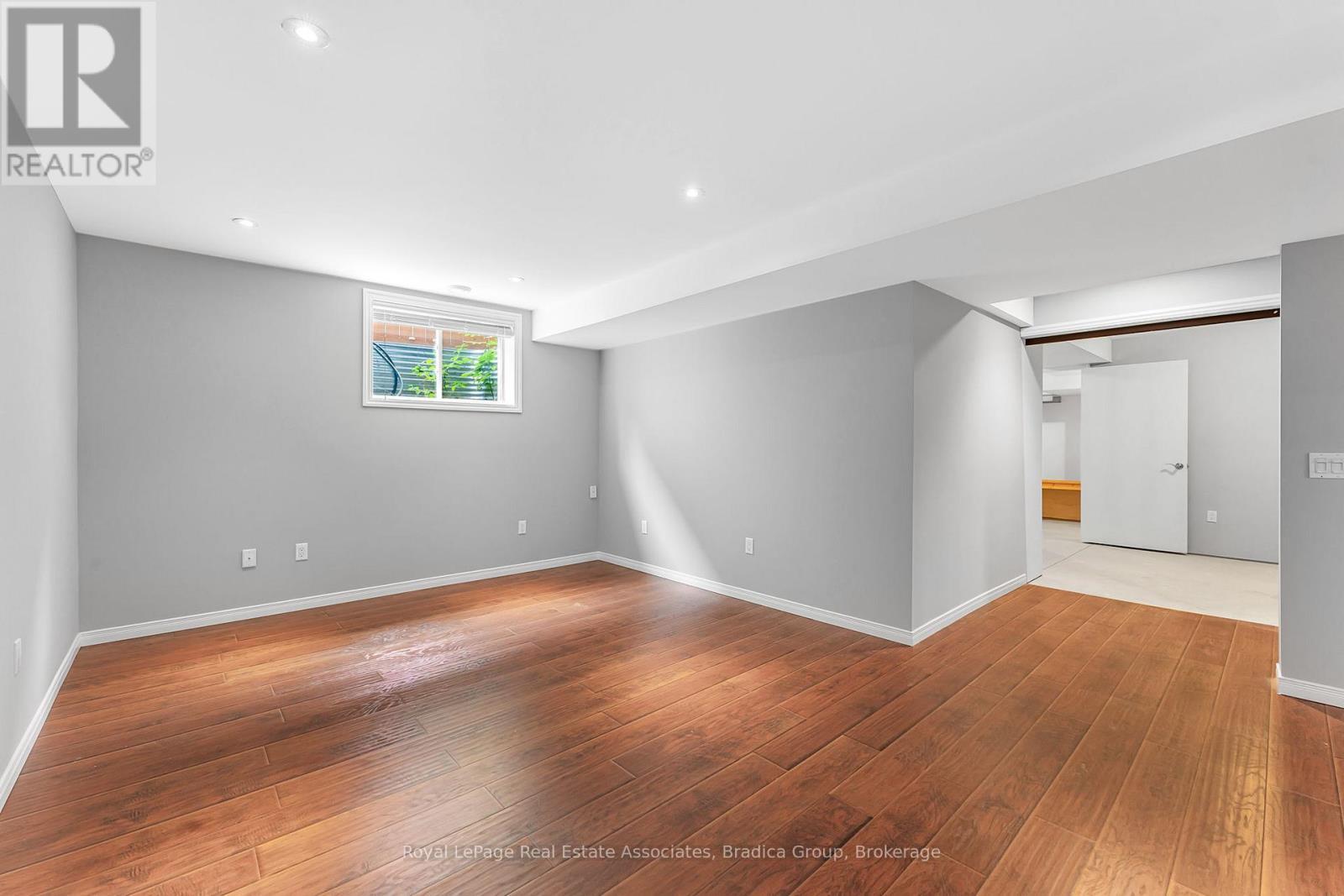 17 Trailwood Drive, Welland, ON - Indoor Photo Showing Other Room