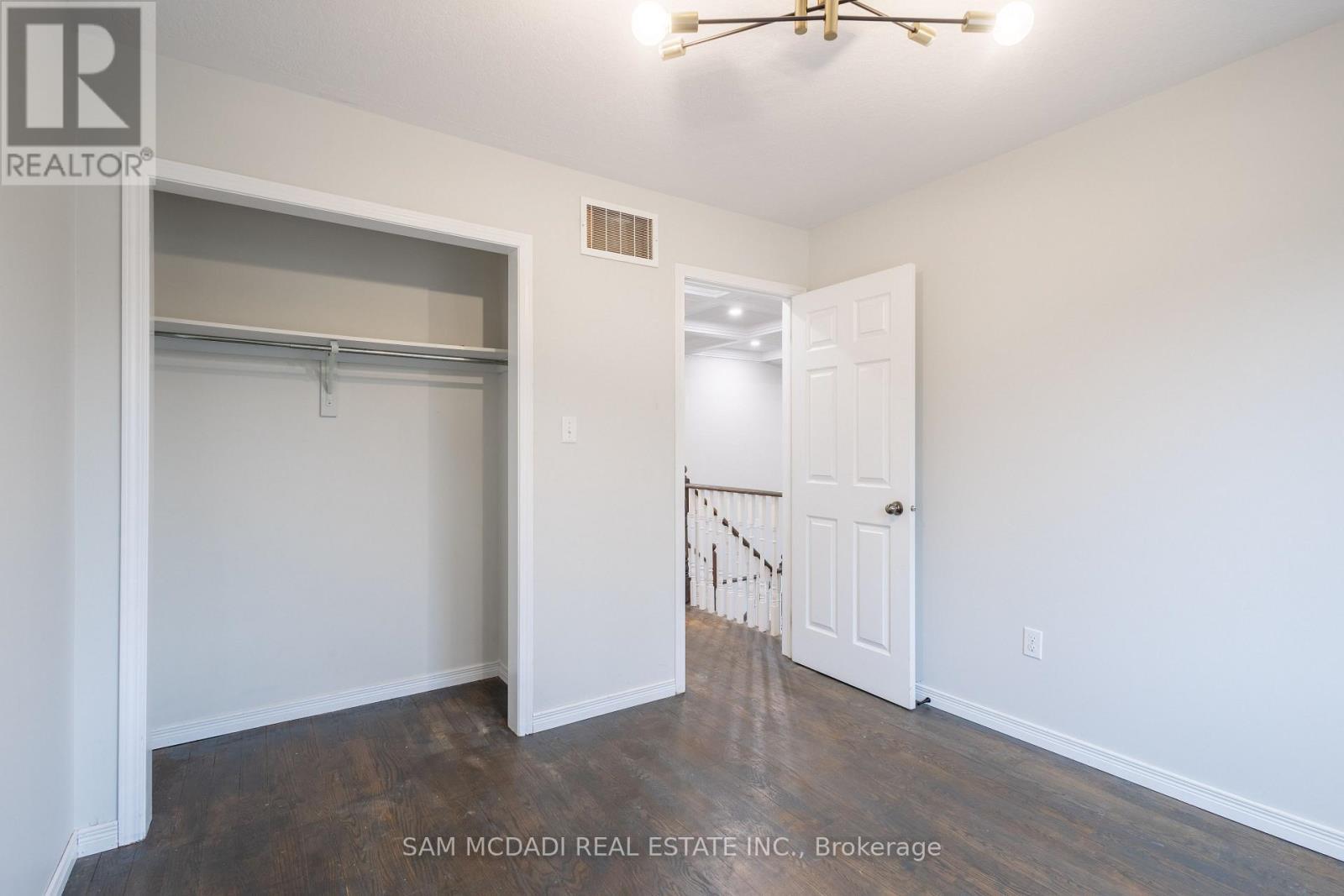 22 Lambert Crescent, Brantford, ON - Indoor Photo Showing Other Room