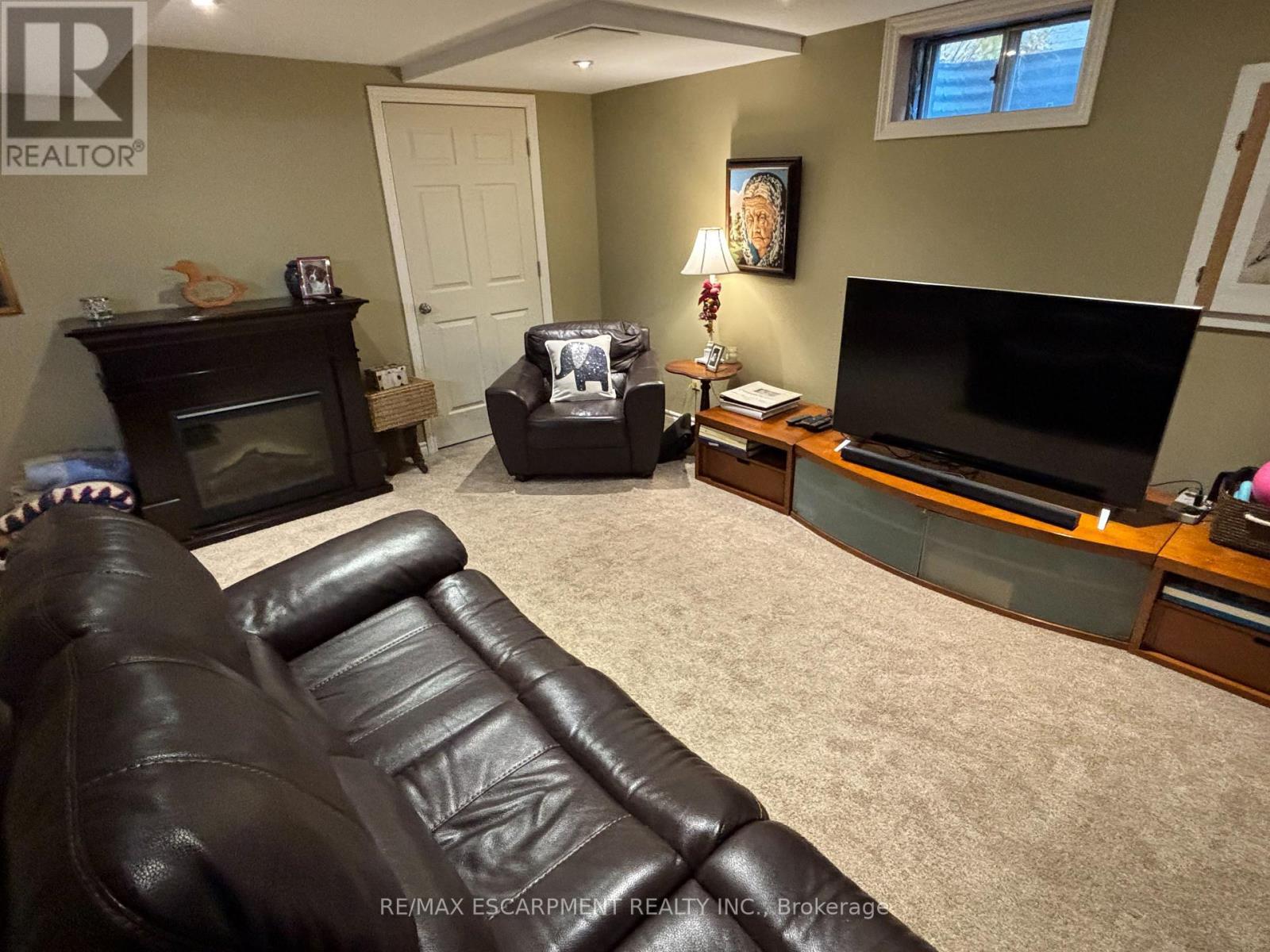 111 Duncairn Crescent, Hamilton, ON - Indoor