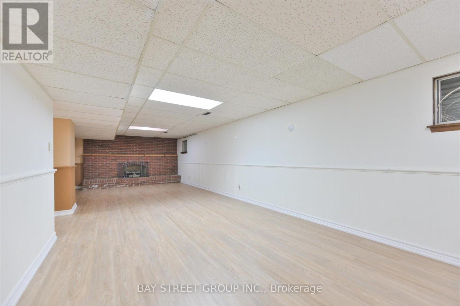 33 Kilchurn Castle Drive, Toronto, ON - Indoor Photo Showing Other Room