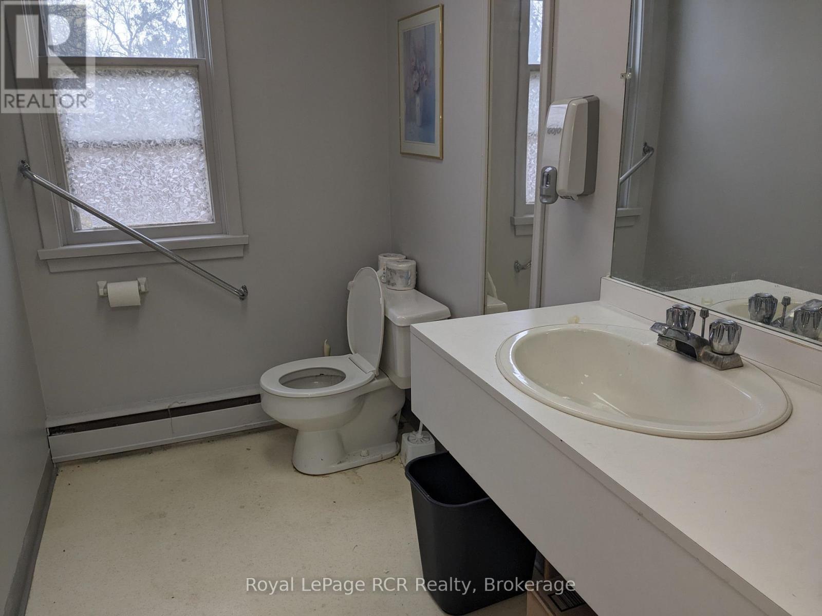 137 George Street W, West Grey, ON